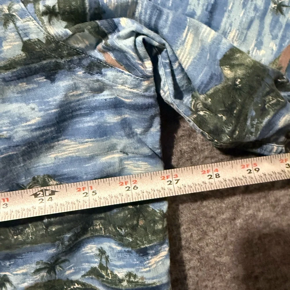 LL Bean Vtg Hawaiian Shirt Mens XLT blue button up graphic ocean beach tropical